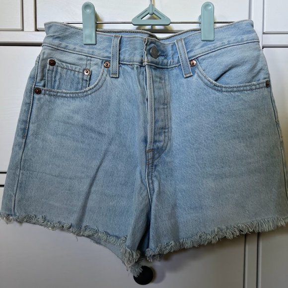 Levi's Wedgie High Waisted Shorts Size 26 (NWOT) - Picture 10 of 10